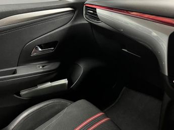 Vauxhall Corsa Electric 50kWh SRi Nav Premium Auto 5dr (7.4Kw Charger)