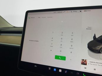 Tesla Model 3 (Dual Motor) Long Range Auto 4WDE 4dr