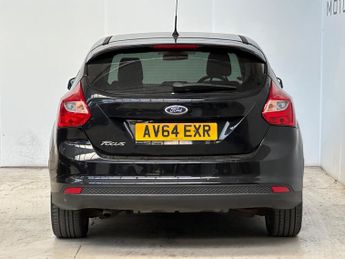 Ford Focus 1.6 TDCi Zetec Euro 5 (s/s) 5dr