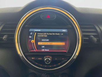 MINI Hatch 1.5 Cooper Classic Hatchback 5dr Petrol Manual Euro 6 (s/s) (136