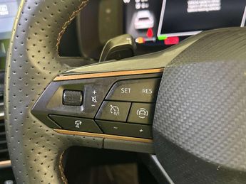 CUPRA Formentor 1.4 eHybrid 12.8kWh VZ1 SUV 5dr Petrol Plug-in Hybrid DSG Euro 6