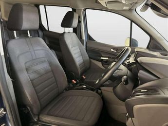 Ford Tourneo Connect 1.5 EcoBlue Titanium MPV 5dr Diesel Auto Euro 6 (s/s) (120 ps)