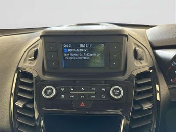 Ford Tourneo Connect 1.5 EcoBlue Titanium MPV 5dr Diesel Auto Euro 6 (s/s) (120 ps)