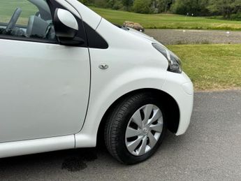 Toyota AYGO 1.0 VVT-i Ice MultiMode Euro 5 5dr