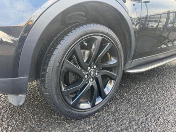 Land Rover Discovery Sport 2.0 TD4 HSE Black Auto 4WD Euro 6 (s/s) 5dr