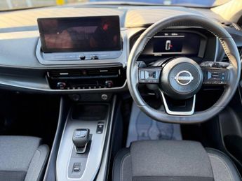 Nissan Qashqai 1.3 DIG-T MHEV N-Connecta XTRON Euro 6 (s/s) 5dr