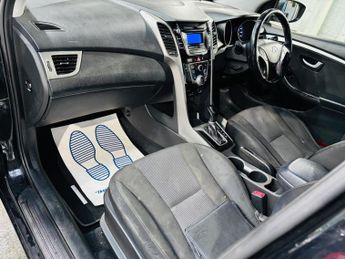 Hyundai i30 1.6 CRDi Active Auto Euro 5 5dr
