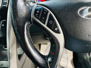 Hyundai i30 1.6 CRDi Active Auto Euro 5 5dr