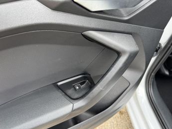 Audi A1 1.5 TFSI 35 Sport Sportback S Tronic Euro 6 (s/s) 5dr
