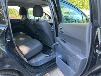 Peugeot 3008 1.6 HDi Active EGC Euro 5 5dr