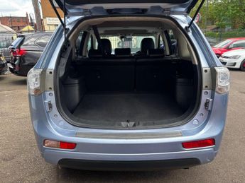 Mitsubishi Outlander 2.0h 12kWh GX4hs CVT 4WD Euro 5 (s/s) 5dr