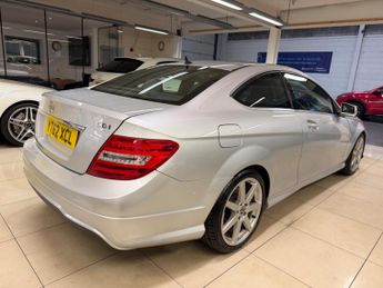 Mercedes-Benz C Class 2.1 C250 CDI BlueEfficiency AMG Sport G-Tronic+ Euro 5 (s/s) 2dr