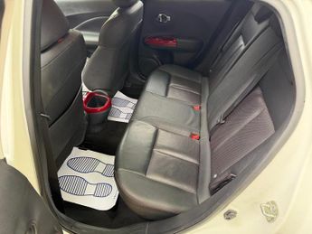 Nissan Juke 1.6 Tekna XTRON Euro 6 5dr