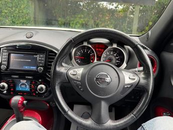Nissan Juke 1.6 Tekna XTRON Euro 6 5dr