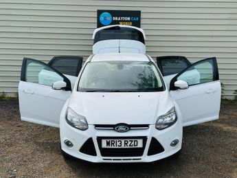 Ford Focus 1.0T EcoBoost Zetec Euro 5 (s/s) 5dr