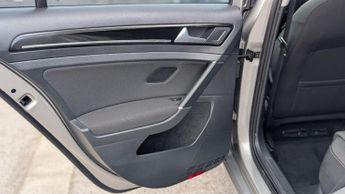 Volkswagen Golf 1.4 TSI BlueMotion Tech S DSG Euro 5