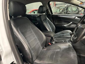 Ford Mondeo 2.0 TDCi Titanium X Euro 5 5dr