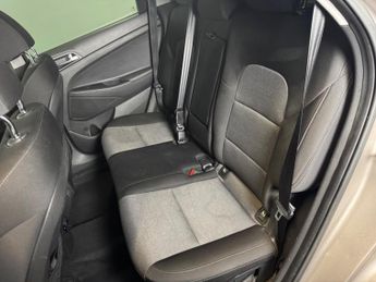 Hyundai TUCSON 1.6 T-GDi SE Nav DCT Euro 6 (s/s) 5dr