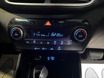 Hyundai TUCSON 1.6 T-GDi SE Nav DCT Euro 6 (s/s) 5dr