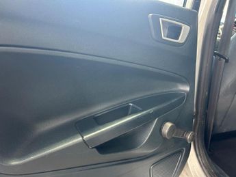 Ford Fiesta 1.4 Zetec 5dr