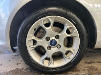 Ford Fiesta 1.4 Zetec 5dr
