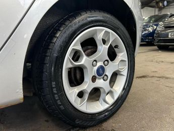 Ford Fiesta 1.4 Zetec 5dr