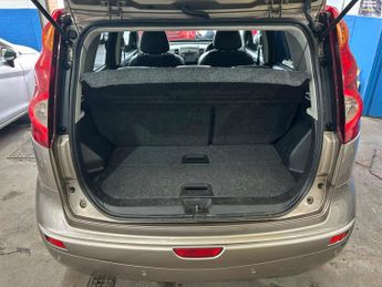 Nissan Note 1.6 16V Tekna Euro 5 5dr