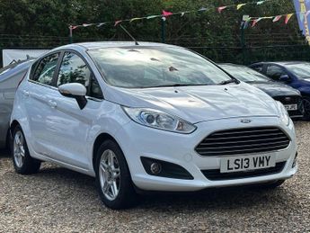 Ford Fiesta 1.0T EcoBoost Zetec Euro 5 (s/s) 5dr