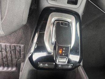 Vauxhall Corsa 1.2 Turbo SE Nav Premium Auto Euro 6 (s/s) 5dr