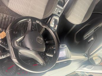 Vauxhall Corsa 1.2 Turbo SE Nav Premium Auto Euro 6 (s/s) 5dr