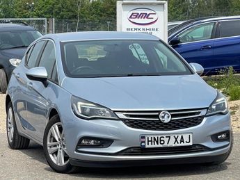 Vauxhall Astra 1.6 CDTi ecoTEC BlueInjection Tech Line Nav Hatchback 5dr Diesel
