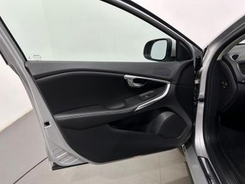 Volvo V40 1.5 T3 GPF Inscription Auto Euro 6 (s/s) 5dr