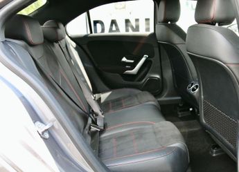 Mercedes-Benz A Class 2.0 A180d AMG Line 8G-DCT Euro 6 (s/s) 4dr