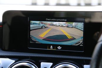 Mercedes-Benz A Class 2.0 A180d AMG Line 8G-DCT Euro 6 (s/s) 4dr