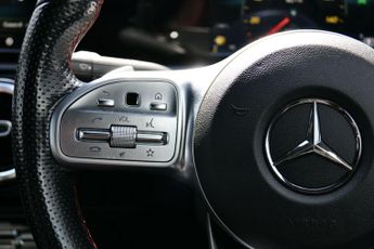 Mercedes-Benz A Class 2.0 A180d AMG Line 8G-DCT Euro 6 (s/s) 4dr