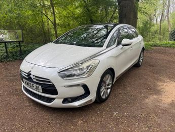 Citroen DS5 1.6 e-HDi Airdream DStyle EGS6 Euro 5 (s/s) 5dr