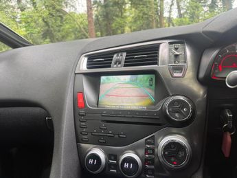 Citroen DS5 1.6 e-HDi Airdream DStyle EGS6 Euro 5 (s/s) 5dr