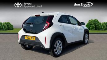 Toyota Aygo X 1.0 VVT-i Pure x-shift Euro 6 (s/s) 5dr