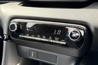Toyota Yaris 1.5 VVT-h Icon E-CVT Euro 6 (s/s) 5dr