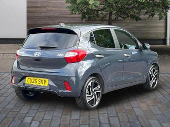 Hyundai i10 1.2 Premium Hatchback 5dr Petrol Auto Euro 6 (s/s) (79 ps)