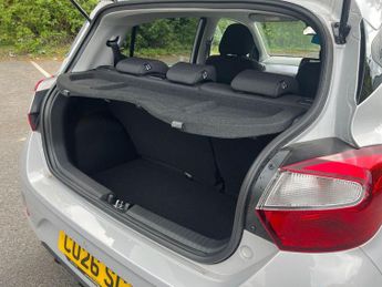 Hyundai i10 1.2 Premium Hatchback 5dr Petrol Auto Euro 6 (s/s) (79 ps)
