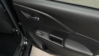 Suzuki Swift 1.2 MHEV Motion CVT Euro 6 (s/s) 5dr