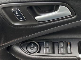 Ford Kuga 2.0 TDCi Titanium Powershift AWD Euro 5