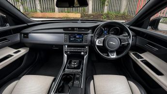 Jaguar XF 2.0d R-Sport Auto Euro 6 (s/s) 4dr