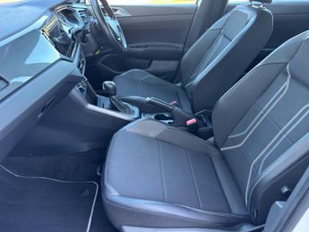 Volkswagen Polo 1.0 TSI SE DSG Euro 6 (s/s) 5dr