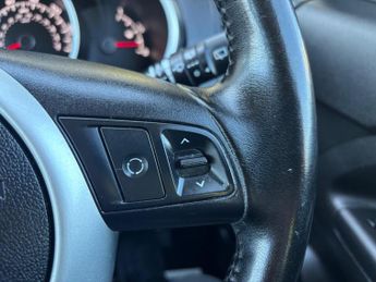 Kia Venga 1.4 EcoDynamics 2 Euro 5 (s/s) 5dr