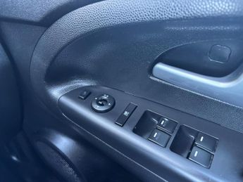 Kia Venga 1.4 EcoDynamics 2 Euro 5 (s/s) 5dr