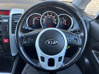 Kia Venga 1.4 EcoDynamics 2 Euro 5 (s/s) 5dr