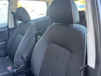 Kia Venga 1.4 EcoDynamics 2 Euro 5 (s/s) 5dr