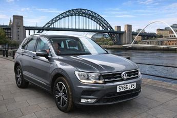 Volkswagen Tiguan 2.0 TDI BlueMotion Tech SE 4Motion Euro 6 (s/s) 5dr